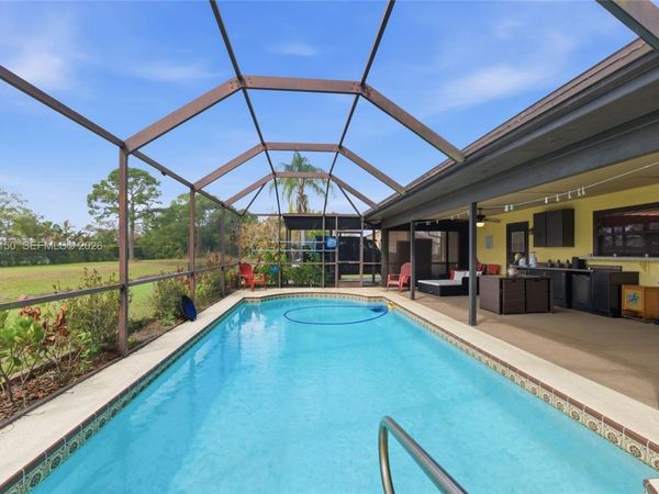 2580 SW Bayshore Blvd, Port St. Lucie, FL 34984