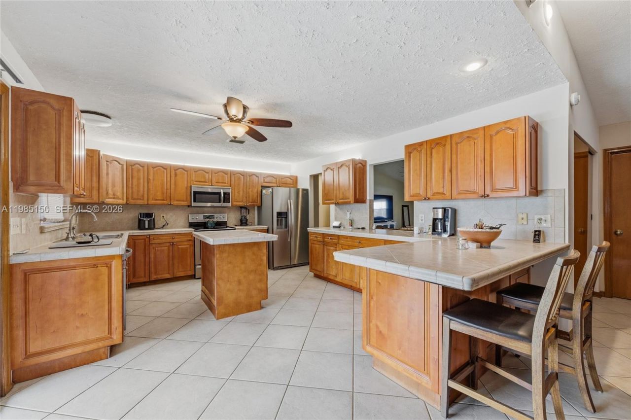 2580 SW Bayshore Blvd, Port Saint Lucie, FL 34984 Photo