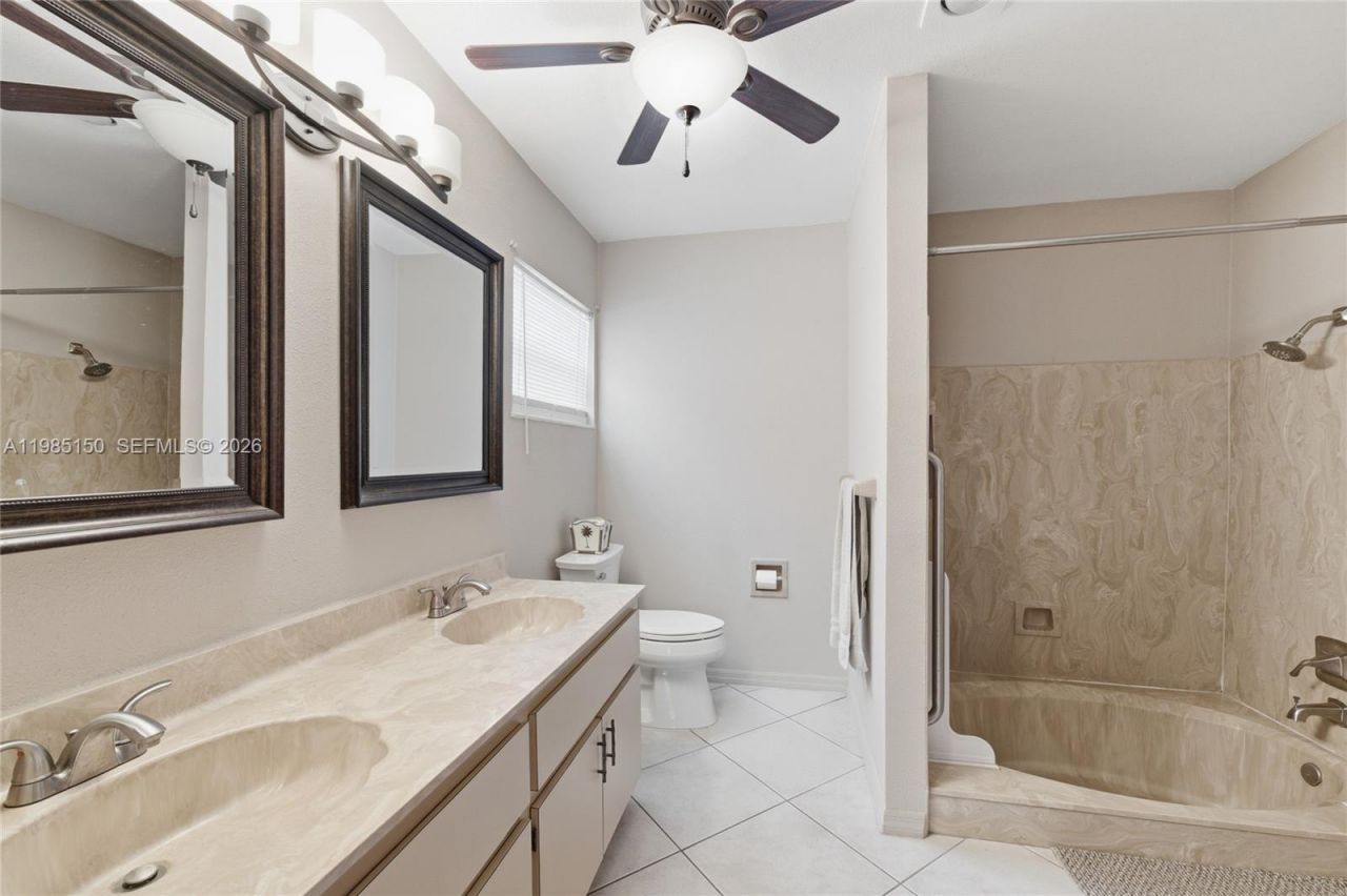 2580 SW Bayshore Blvd , Port Saint Lucie, FL 34984 Photo