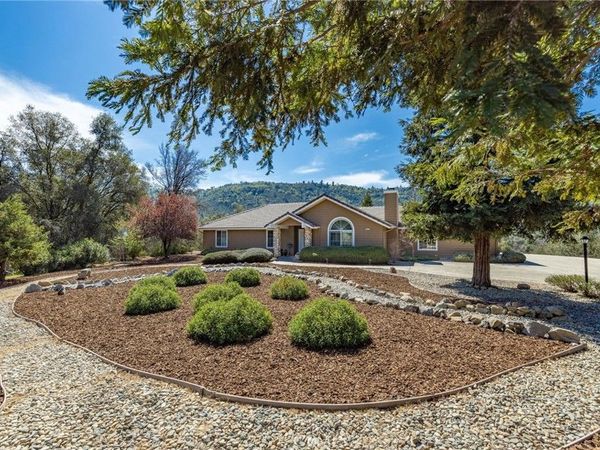 38778 Goldenrod, Oakhurst, CA 93644