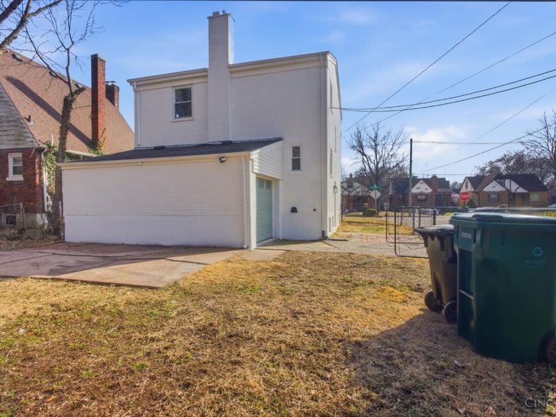 1734 Llanfair Avenue, Cincinnati, OH 45224 Photo 15