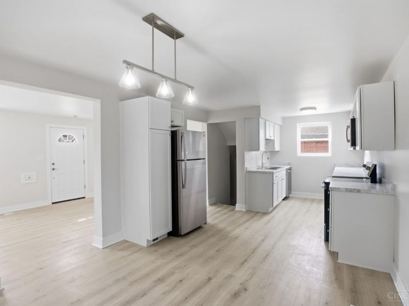 1734 Llanfair Avenue, Cincinnati, OH 45224 Photo 4