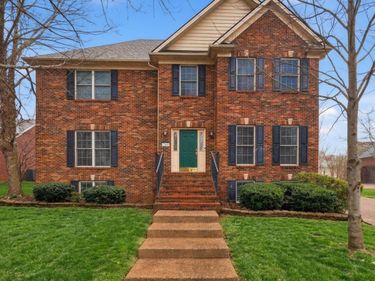 1369 Saddle Club Way, Lexington, KY 40504