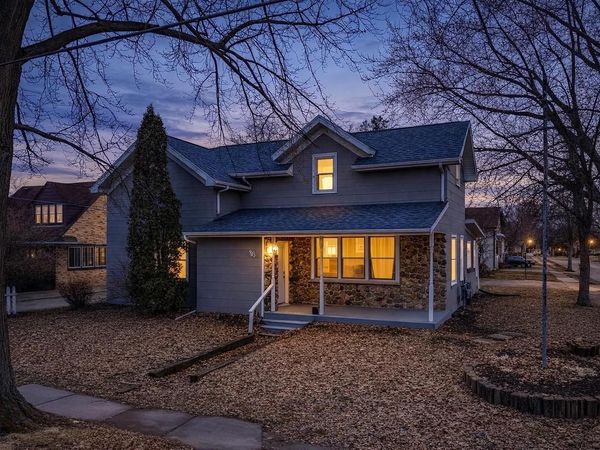 903 SMITH STREET, New London, WI 54961