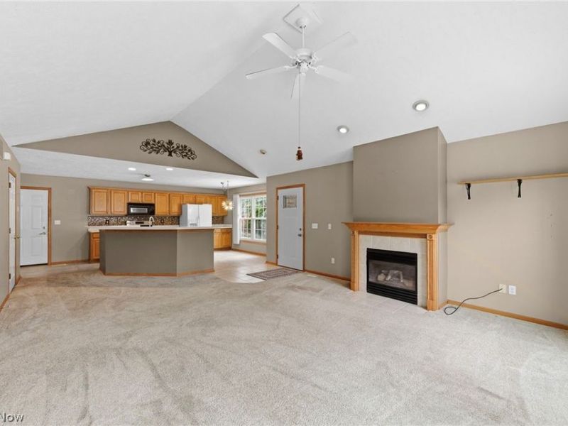 2401 Bunker Lane, Unit A, Willoughby, OH 44094 Photo 13