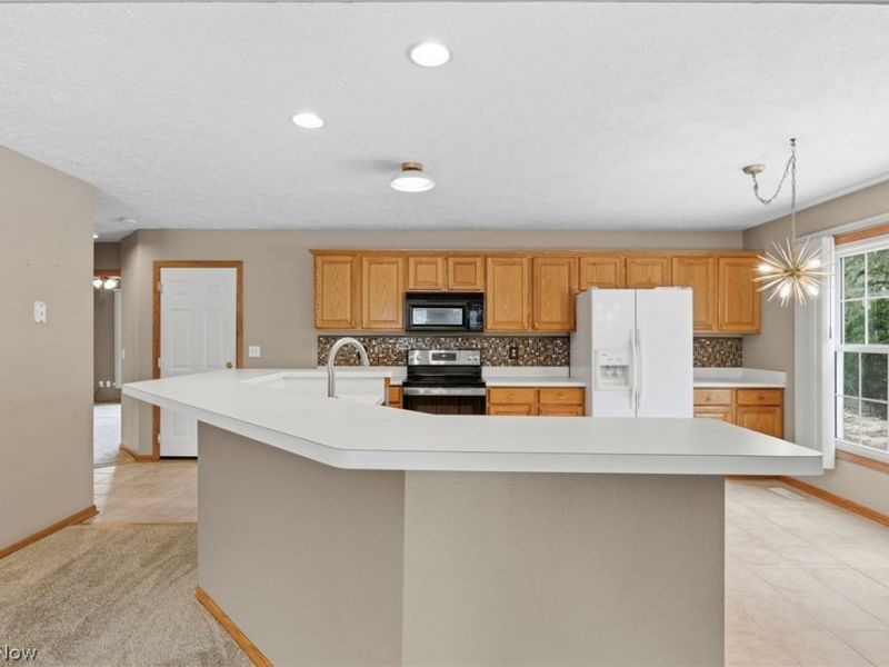 2401 Bunker Lane, Unit A, Willoughby, OH 44094 Photo 4