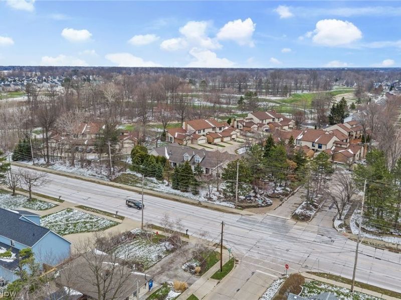 2401 Bunker Lane, Unit A, Willoughby, OH 44094 Photo 41