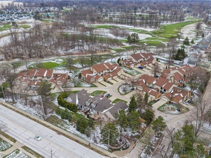 2401 Bunker Lane, Unit A, Willoughby, OH 44094 Photo 42