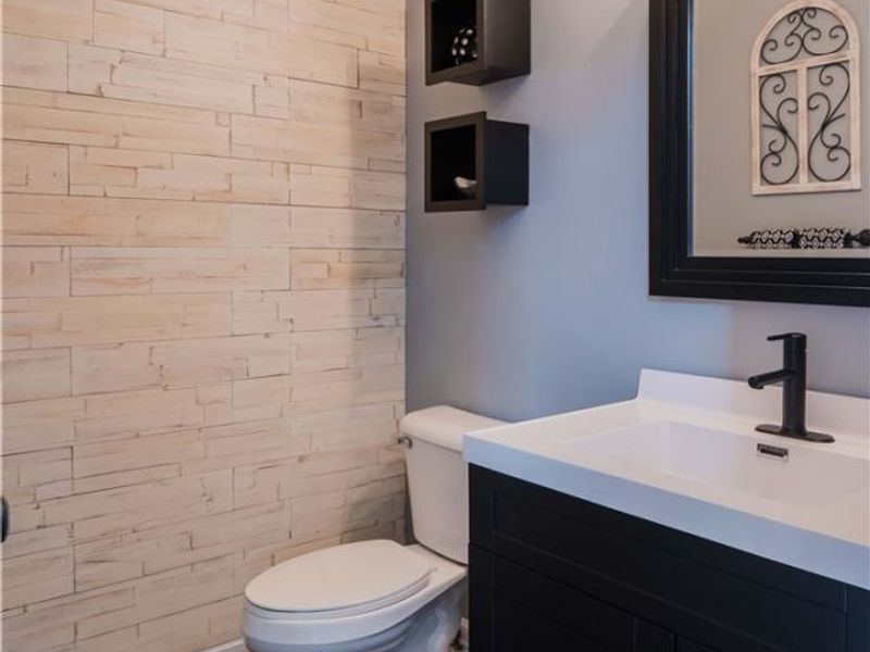 4307 S Fall Lake Drive , Avon, OH 44011 Photo 21