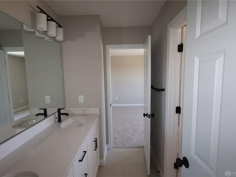 2445 Trail View, Unit 8593, Turtlecreek Township, OH 45036 Photo 12