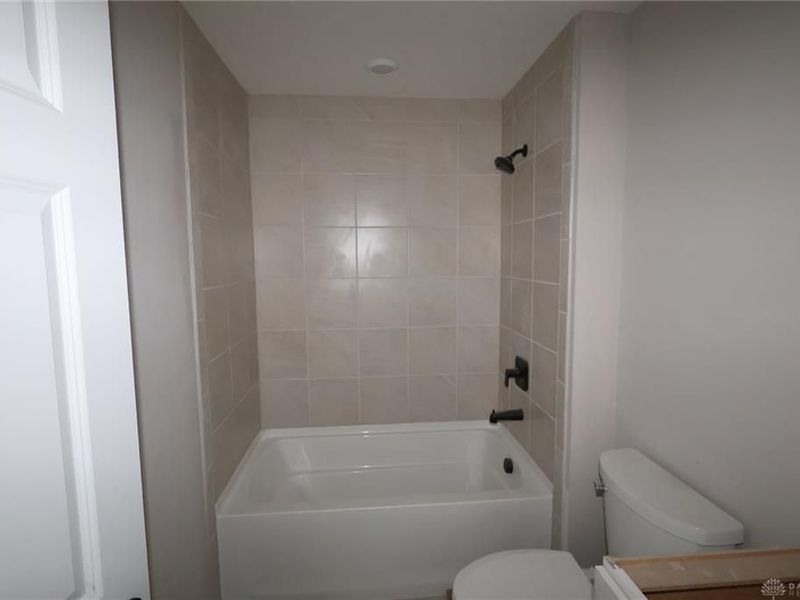 2445 Trail View, Unit 8593, Turtlecreek Township, OH 45036 Photo 14