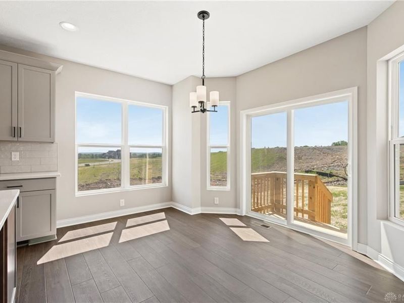 2445 Trail View, Unit 8593, Turtlecreek Township, OH 45036 Photo 6