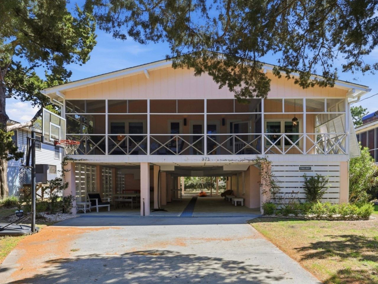 373 Sundial Dr. Photo 1