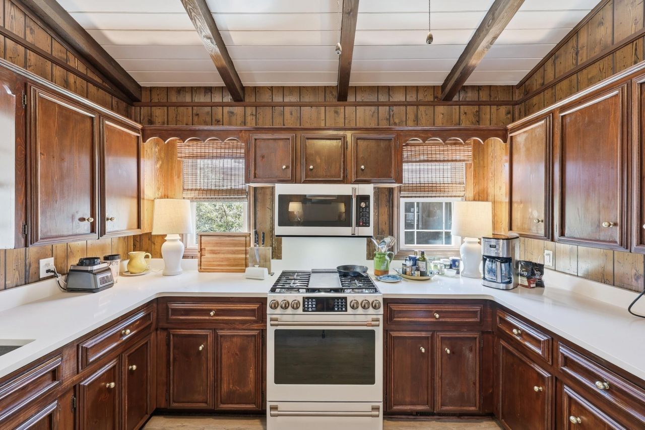 373 Sundial Dr. Photo 10