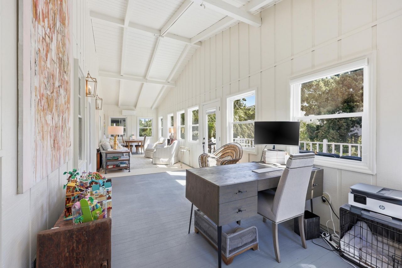 373 Sundial Dr. Photo 24