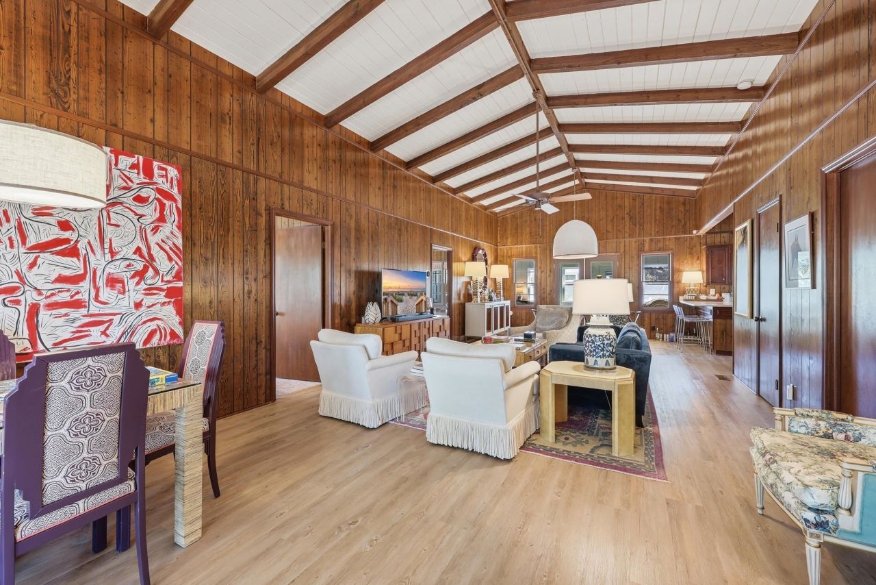 373 Sundial Dr. Photo 6