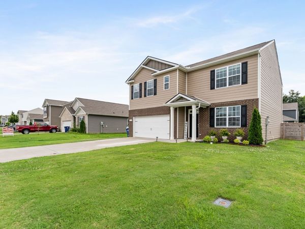 125 Stammer Farms Blvd, Chapel Hill, TN 37034