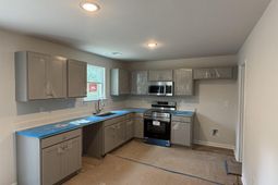 108 Rockyview Drive  photo 4