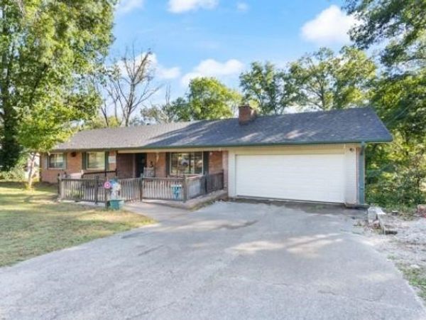1660 Conrad Street , Pea Ridge, AR 72751