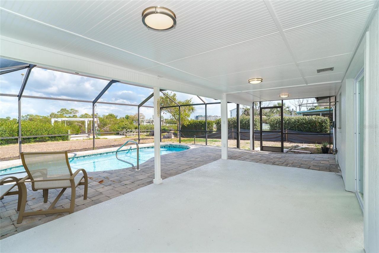 130 Crestview Drive, Englewood, FL 34223 Photo