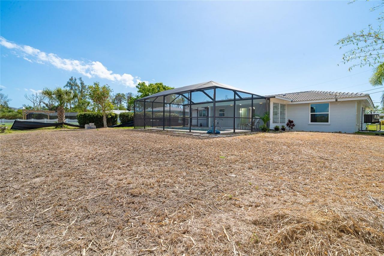 130 Crestview Drive, Englewood, FL 34223 Photo
