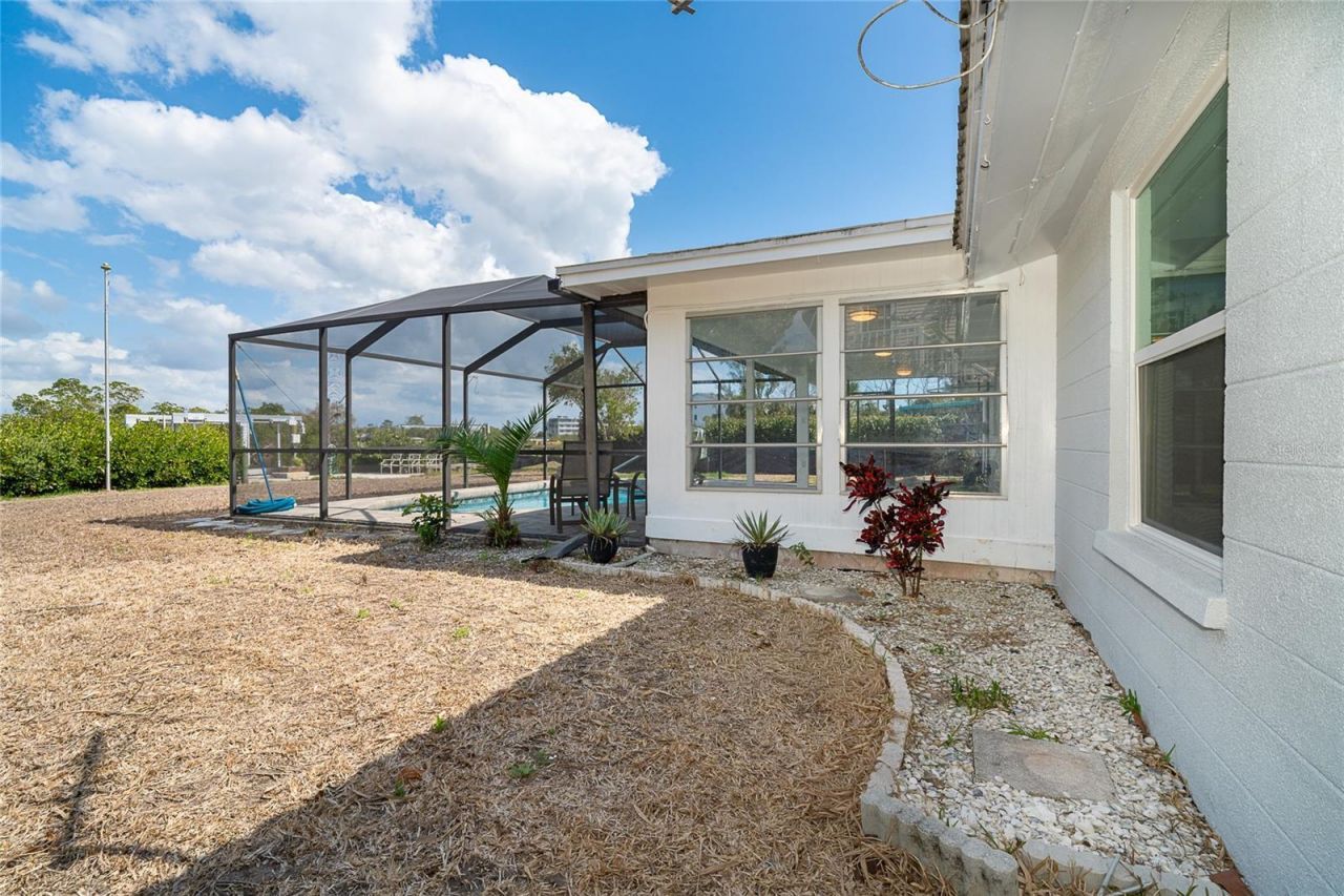 130 Crestview Drive, Englewood, FL 34223 Photo