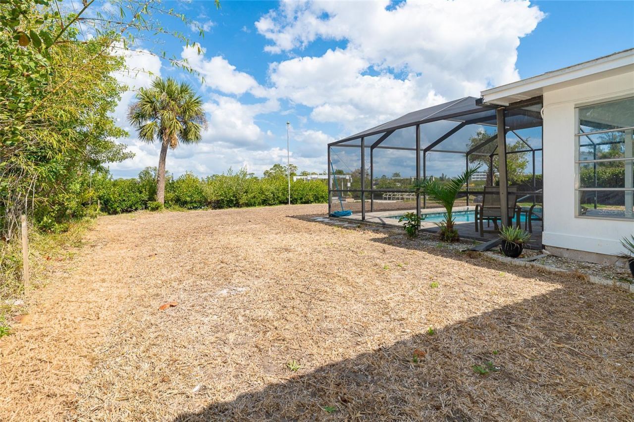 130 Crestview Drive, Englewood, FL 34223 Photo