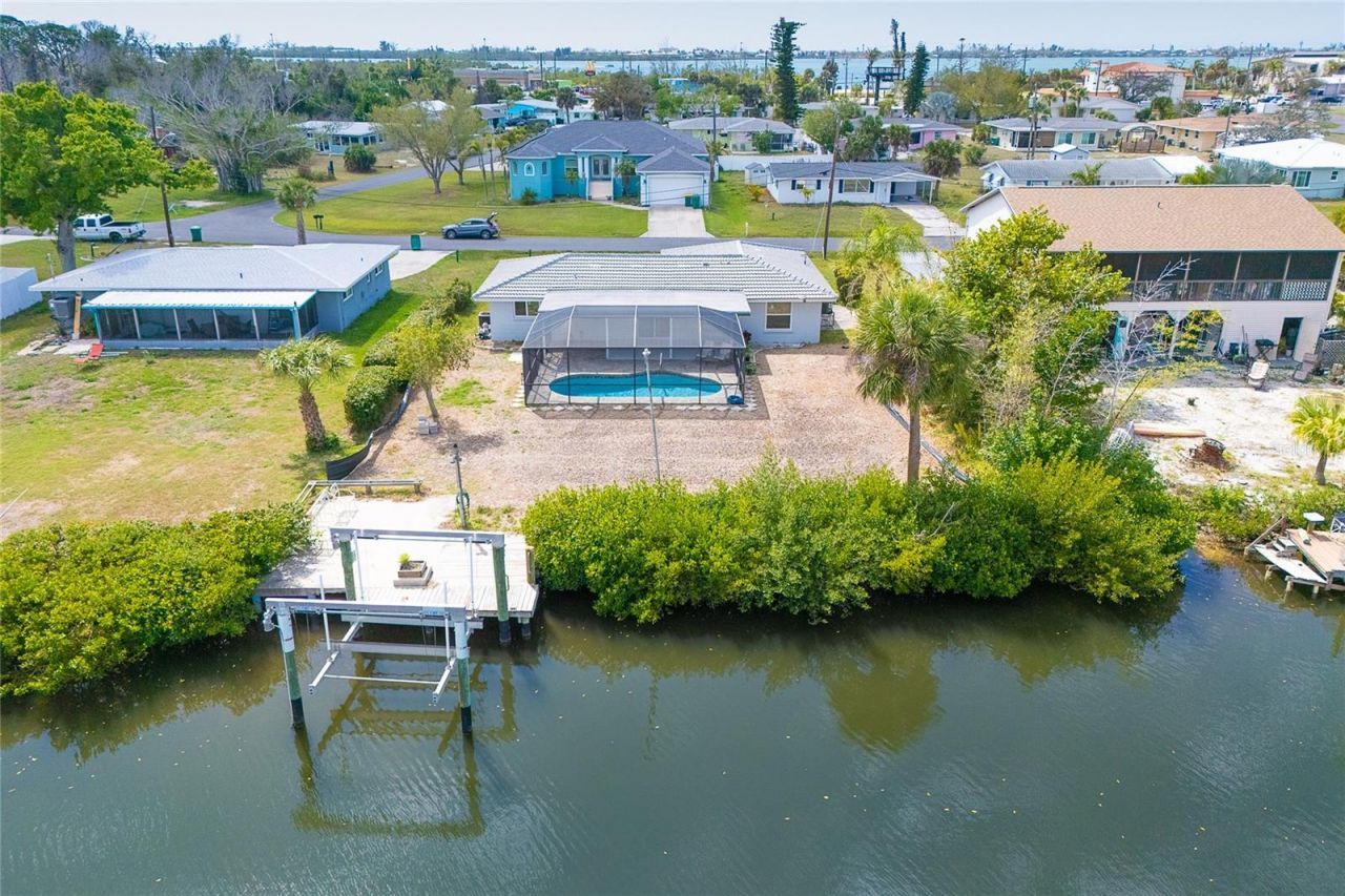 130 Crestview Drive, Englewood, FL 34223 Photo