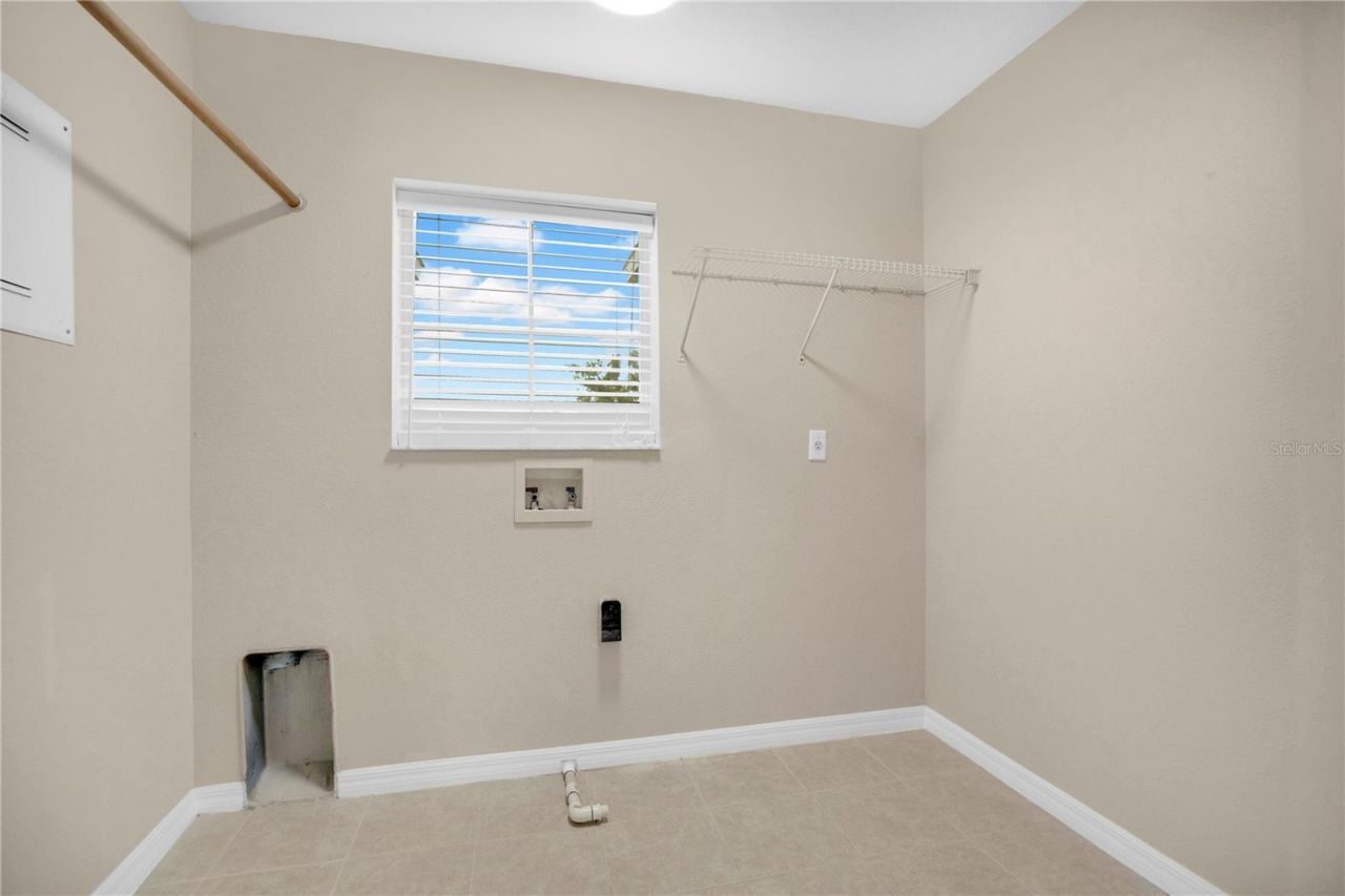 2615 Lakemoor Drive, Orlando, FL 32828 Photo