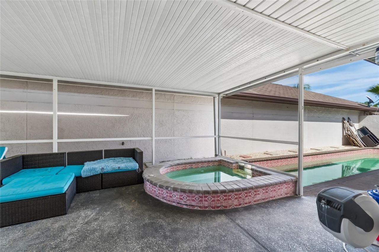 7123 Silvermill Drive, Tampa, FL 33635 Photo