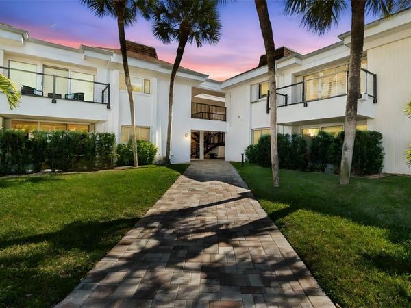 311 ISLAND WAY , Unit 203, CLEARWATER BEACH, FL 33767