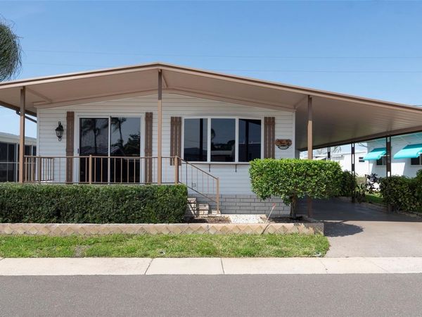 34236 CANAL DRIVE N, Unit 236, PINELLAS PARK, FL 33781