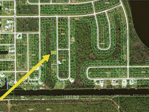 10766 KEARSARGE CIRCLE , PORT CHARLOTTE, FL 33981