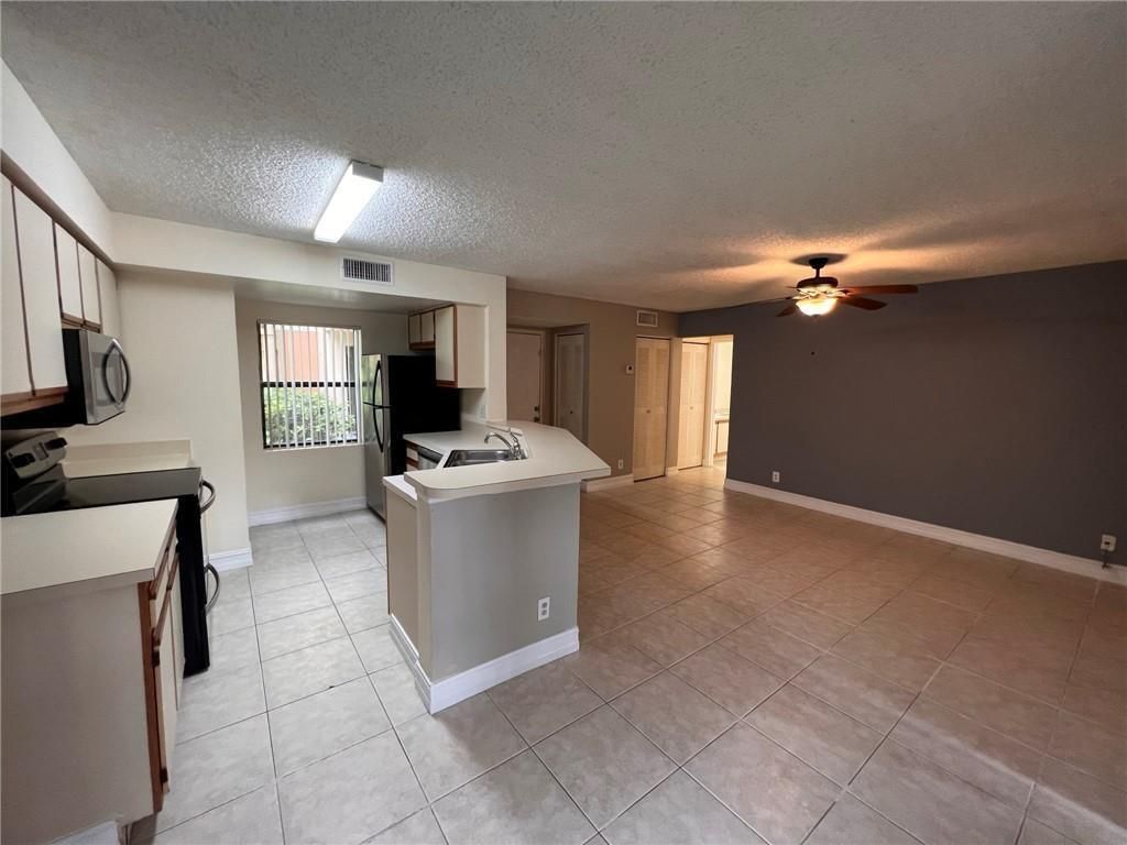 9999 Summerbreeze Drive, Unit 109, Sunrise, FL 33322 Photo
