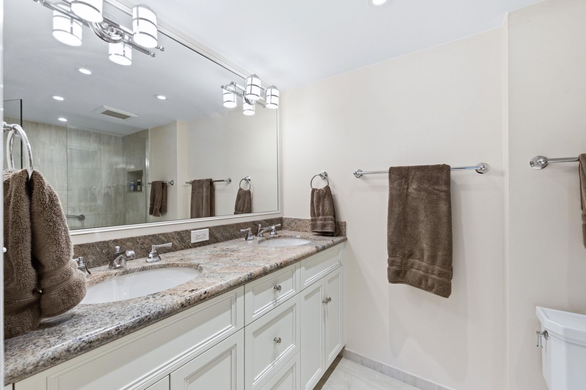 170 N Ocean Boulevard, Unit 303, Palm Beach, FL 33480 Photo