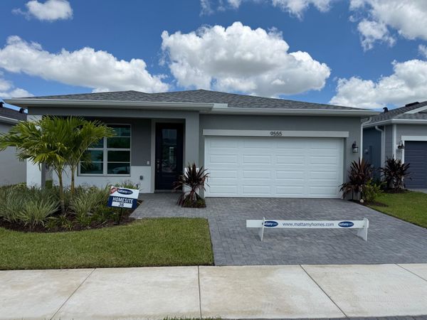 9555 SW Indra Way, Port St. Lucie, FL 34987
