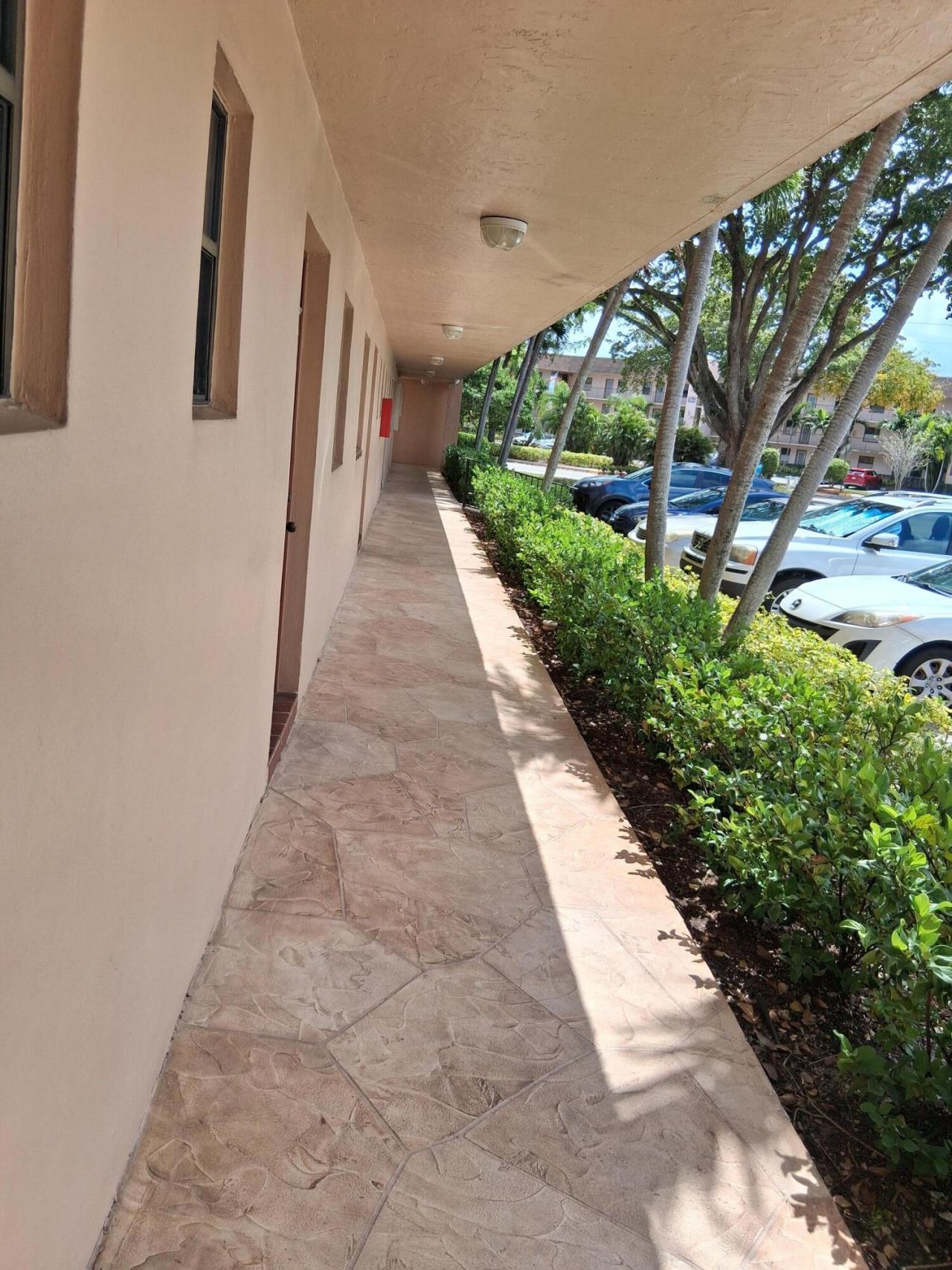 10303 Sunrise Lakes Boulevard, Unit 103, Sunrise, FL 33322 Photo