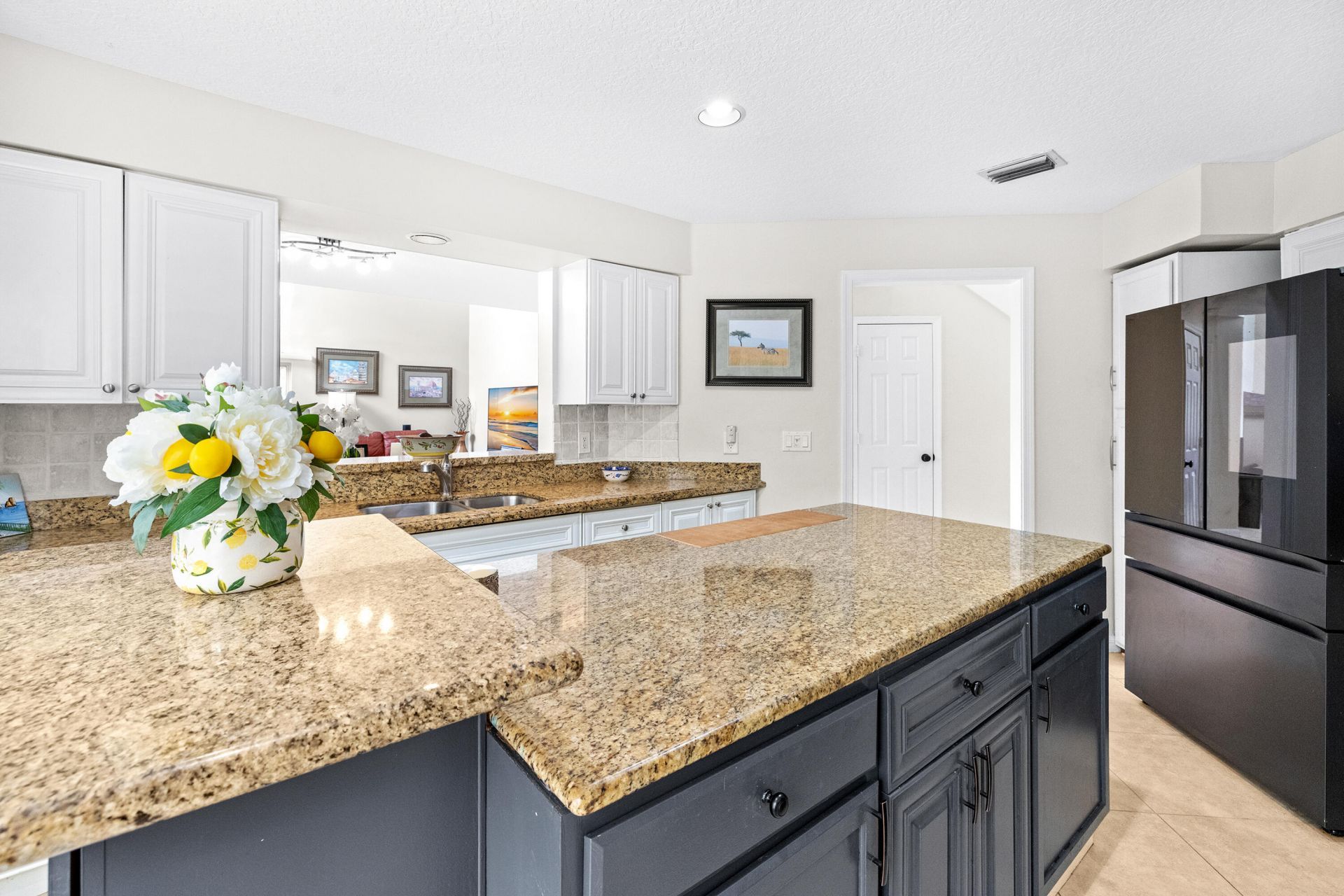 218 W Canterbury Dr W W, Palm Beach Gardens, FL 33418 Photo