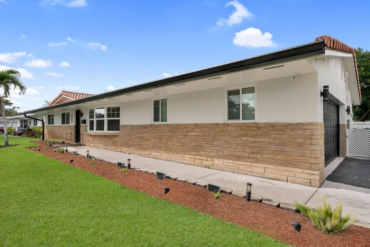 7601 NW 41st Street, Coral Springs, FL 33065 Photo