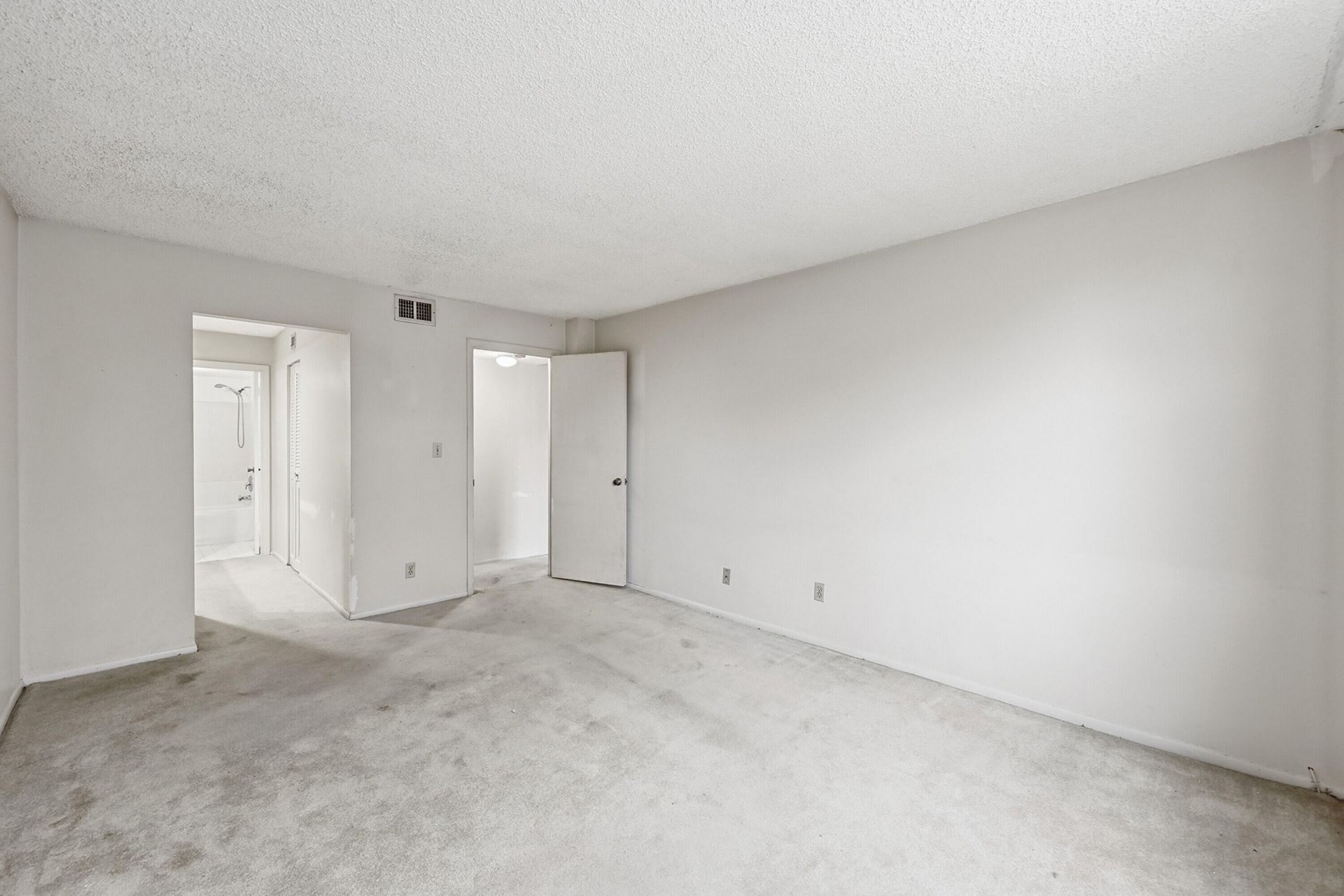 6195 Rock Island Road, Unit 210, Tamarac, FL 33319 Photo