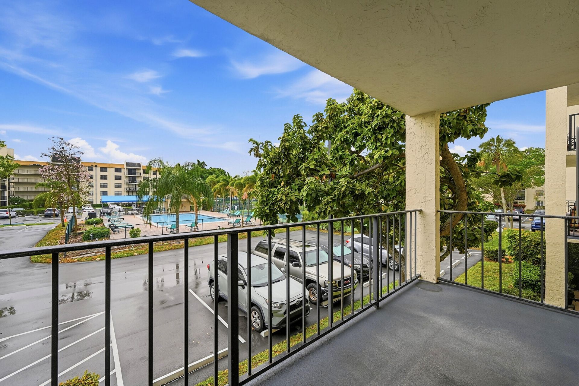 6195 Rock Island Road, Unit 210, Tamarac, FL 33319 Photo