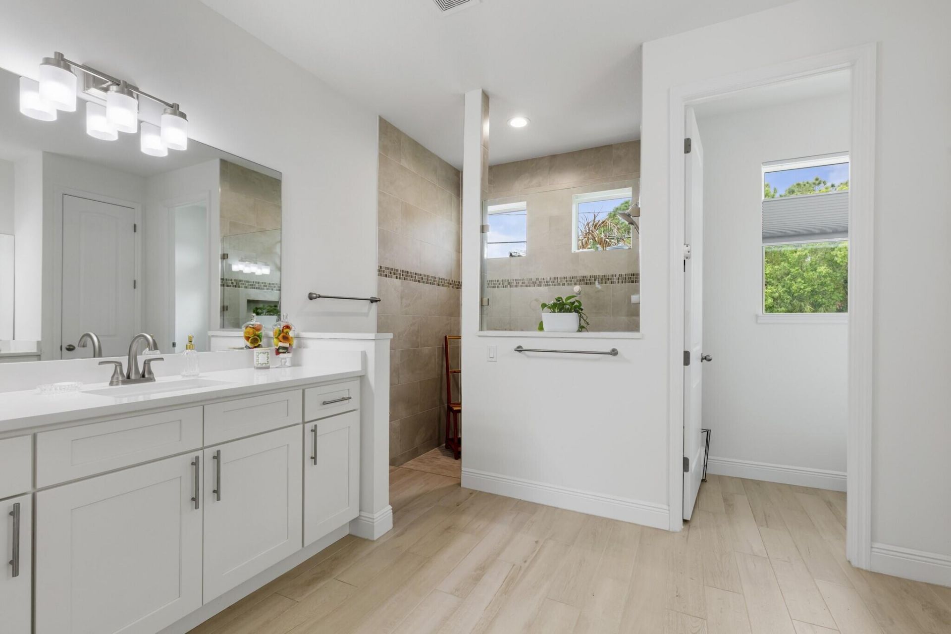 2097 SW Import Drive, Port Saint Lucie, FL 34953 Photo