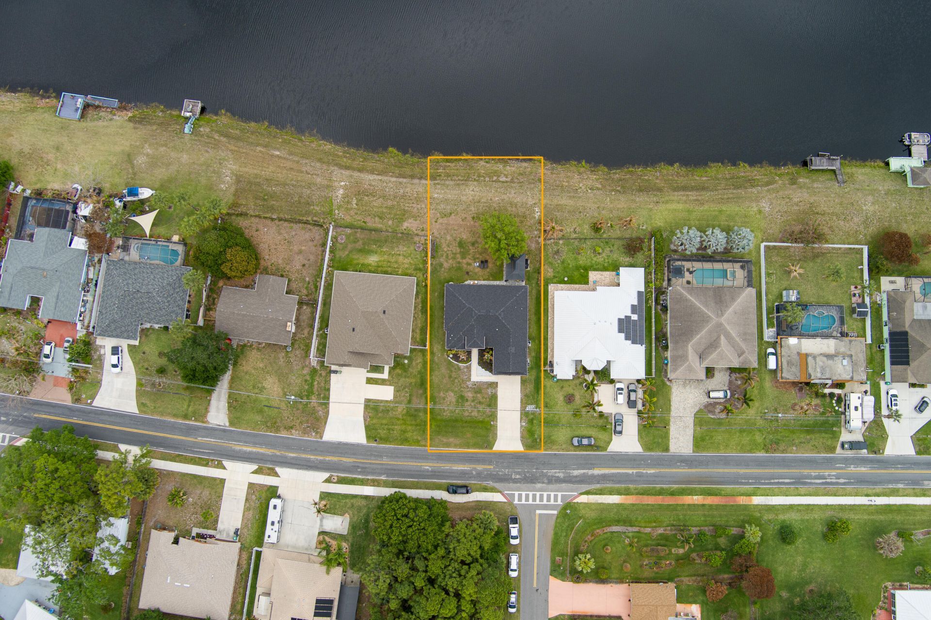 2097 SW Import Drive, Port Saint Lucie, FL 34953 Photo