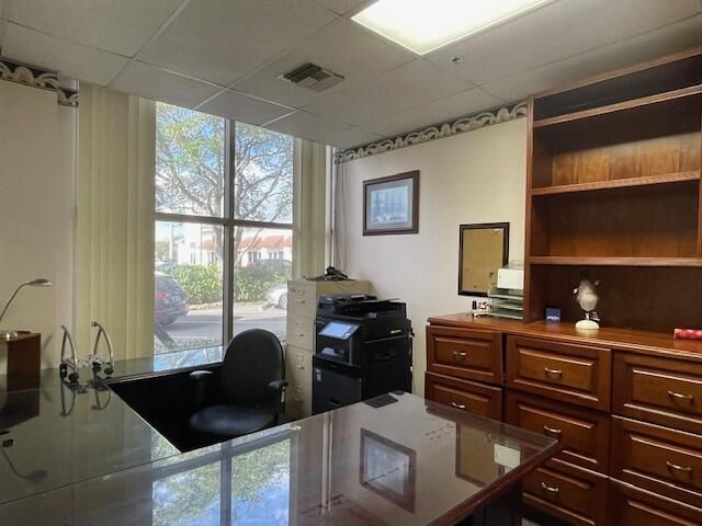 631 Us-1, Unit 101, North Palm Beach, FL 33408 Photo