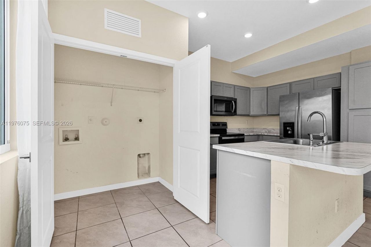 20894 NW 13th Ct , Miami Gardens, FL 33169 Photo