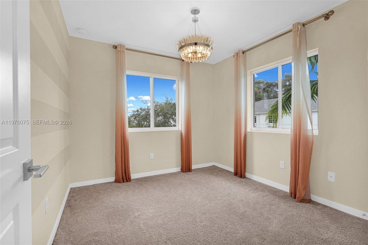 20894 NW 13th Ct , Miami Gardens, FL 33169 Photo