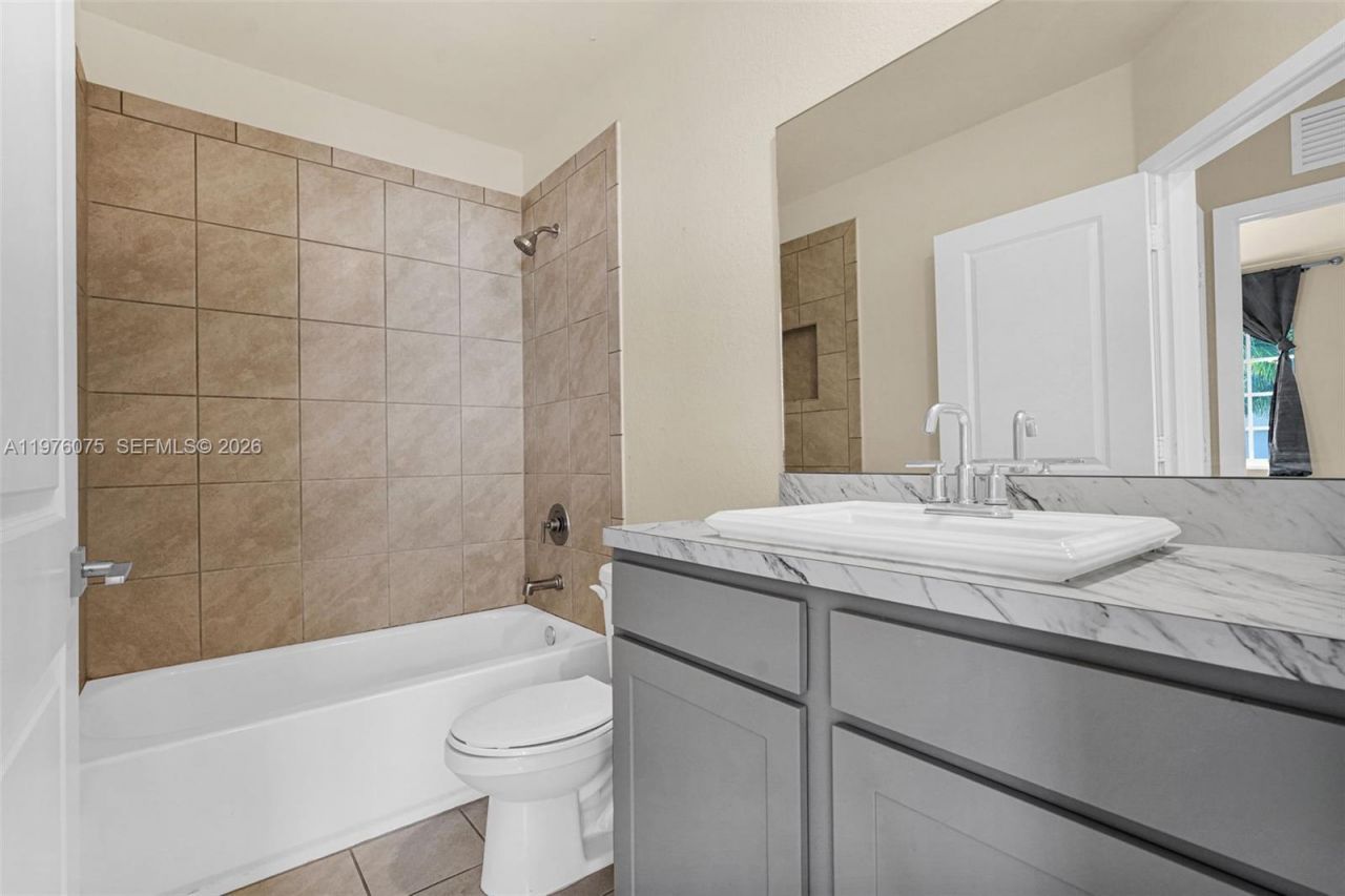 20894 NW 13th Ct , Miami Gardens, FL 33169 Photo