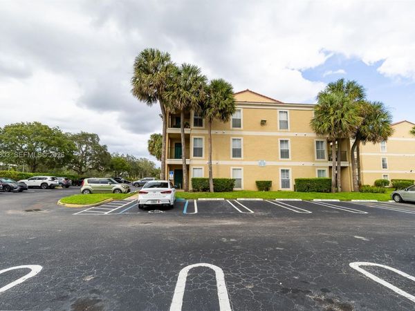 Unit 1537, Coral Springs, FL 33071