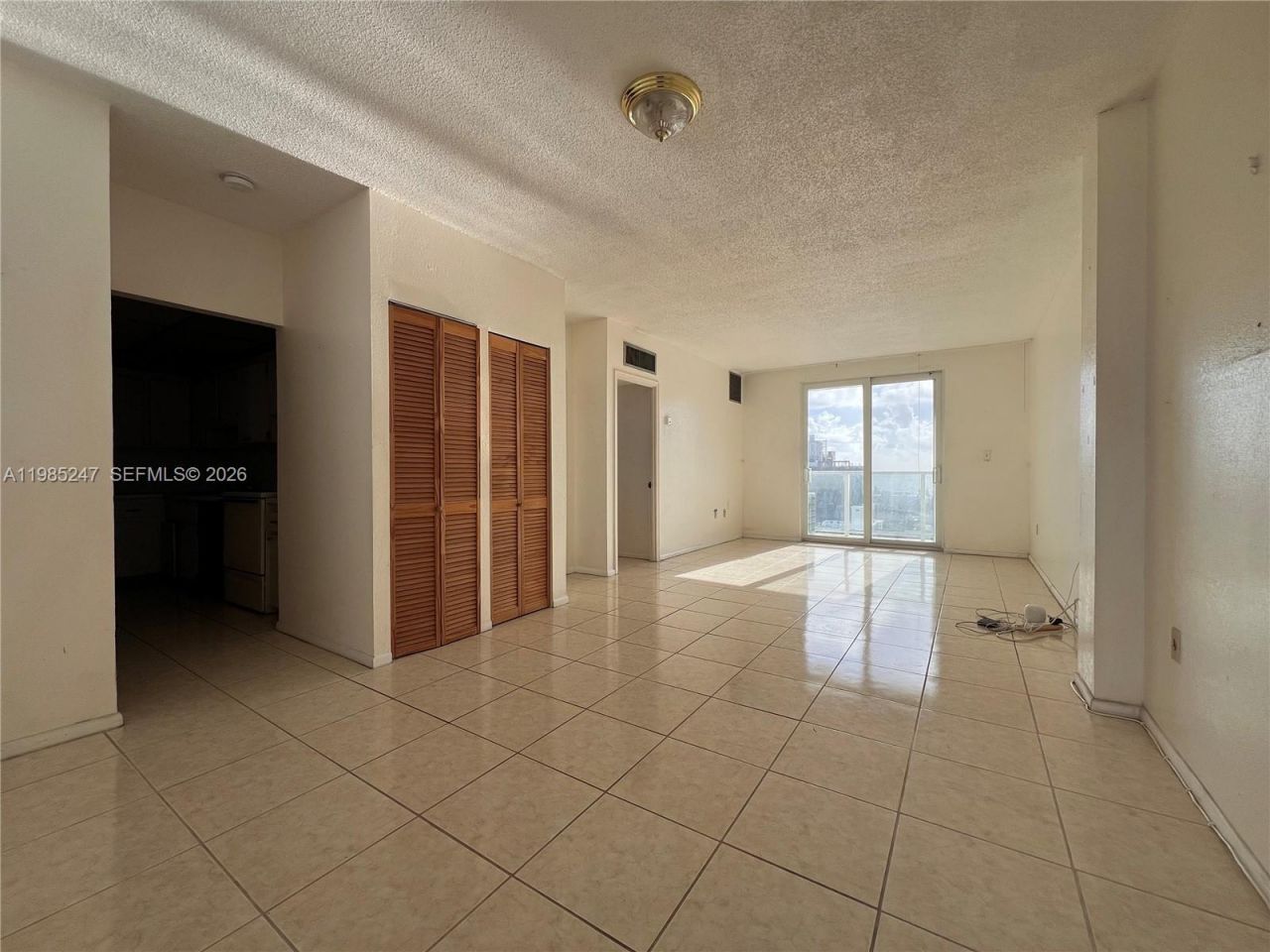 1750 James Ave, Unit 10E, Miami Beach, FL 33139 Photo