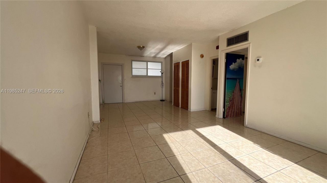 1750 James Ave, Unit 10E, Miami Beach, FL 33139 Photo